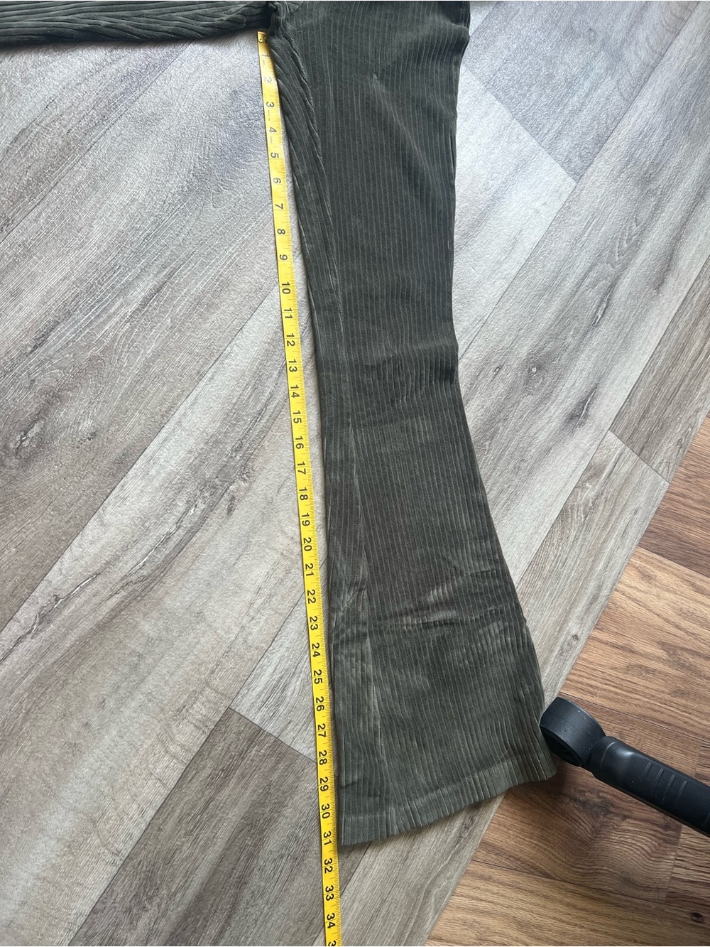 Aerie Corduroy Flare Pants Women XS Olive Green Excellent Ribbed High Waist - Picture 4 of 4